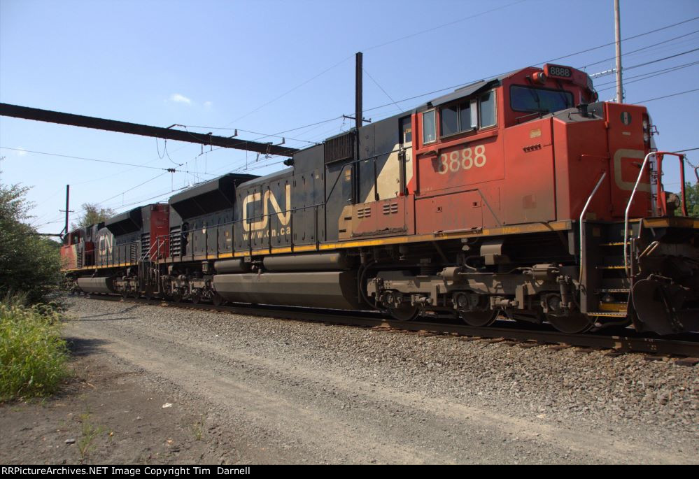 CN 8888 on B705